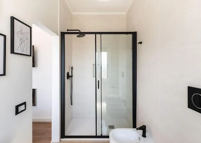 公寓 Mansarda Aurispa 诺托